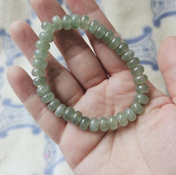 green aventurine bracelet - Picture 1 of 1